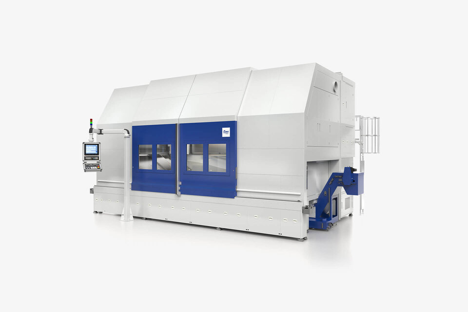 PITTLER PV2000/5000 Maschine mit geschlossenem Bearbeitungsraum und angebundener Werkstückhandhabung.